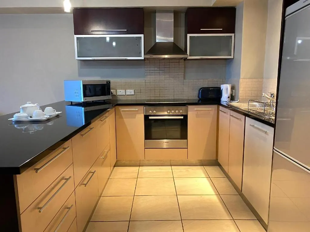Spacious 2 Bedroom Apartment @ Icon Cape Town